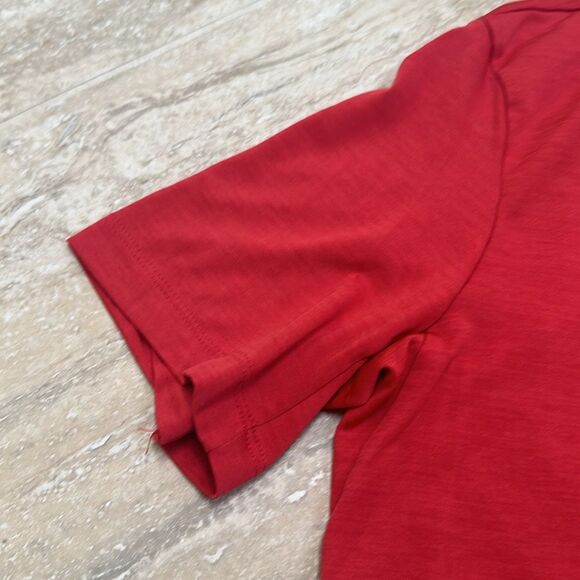 Nike red dry fit short sleeve t-shirt – XL - Picture 4 of 5